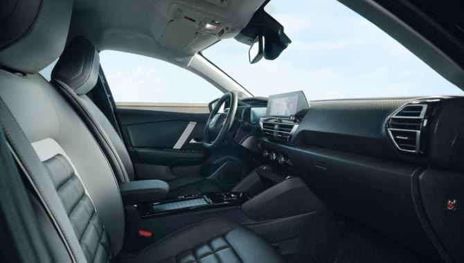 NEW CITROEN C4 & Ë-C4 - Interior